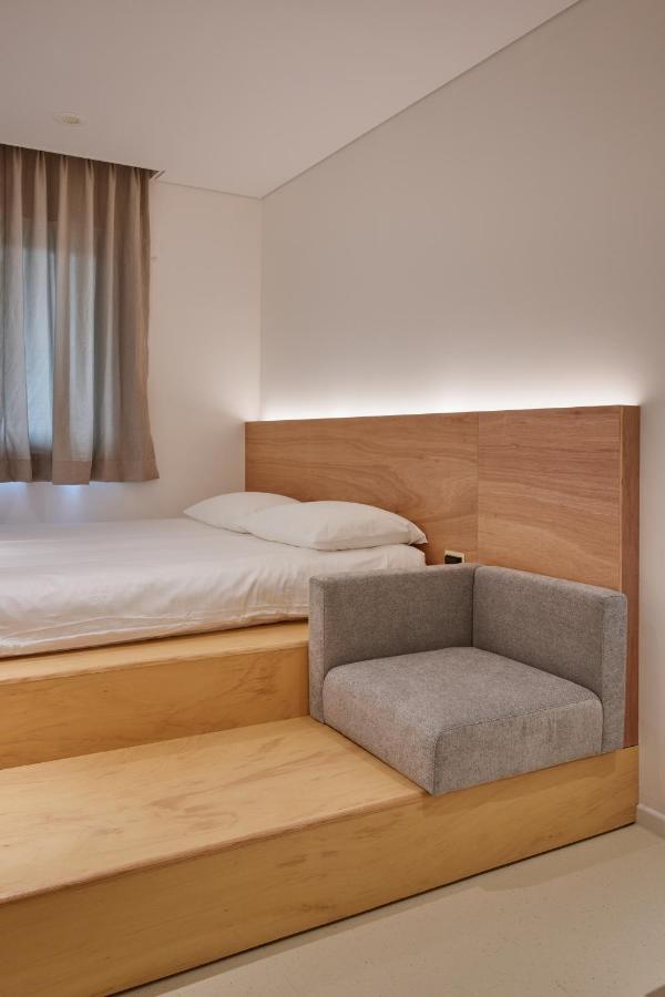 Hotel Mangrove Sinseol Seul Zewnętrze zdjęcie